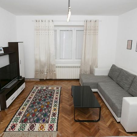 Downtown 3 Bedroom Apartment Sarajevo Extérieur photo