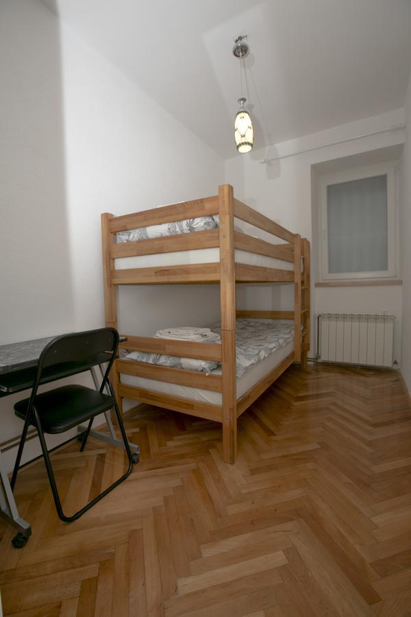 Downtown 3 Bedroom Apartment Sarajevo Extérieur photo